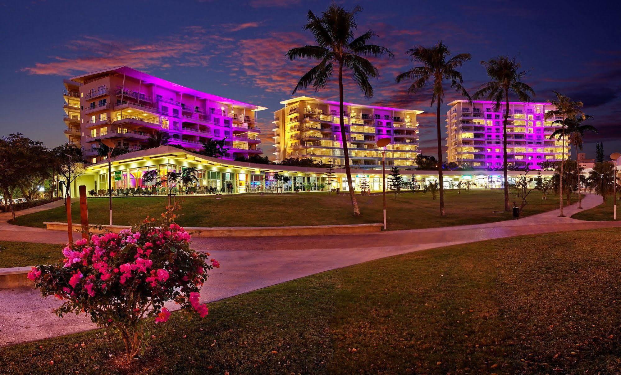 Hilton Noumea La Promenade Residences Exterior photo